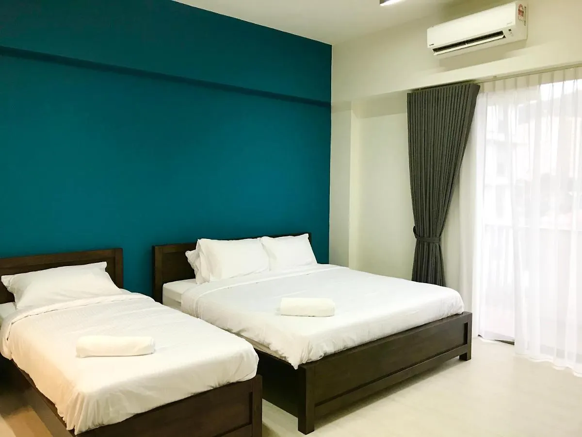 Apartment By The Beach - Luxury 2 Bedrooms Family Suite Batu Ferringhi